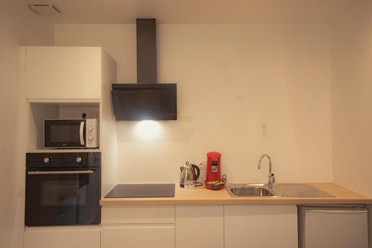 Appartement Cozy Avec Stationnement Gratuit Saint-André-les-Vergers Zewnętrze zdjęcie